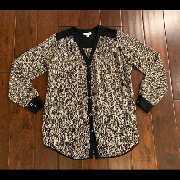A Pea in the Pod maternity button down, sheer, convertible top / blouse, small - Picture 1 of 8